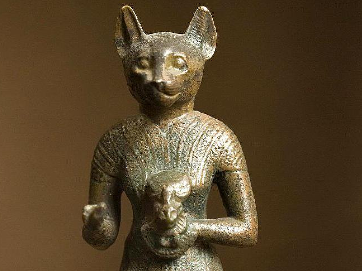 Бастет — богиня любви. Древний Египет, XIII — IV века. до н. э.