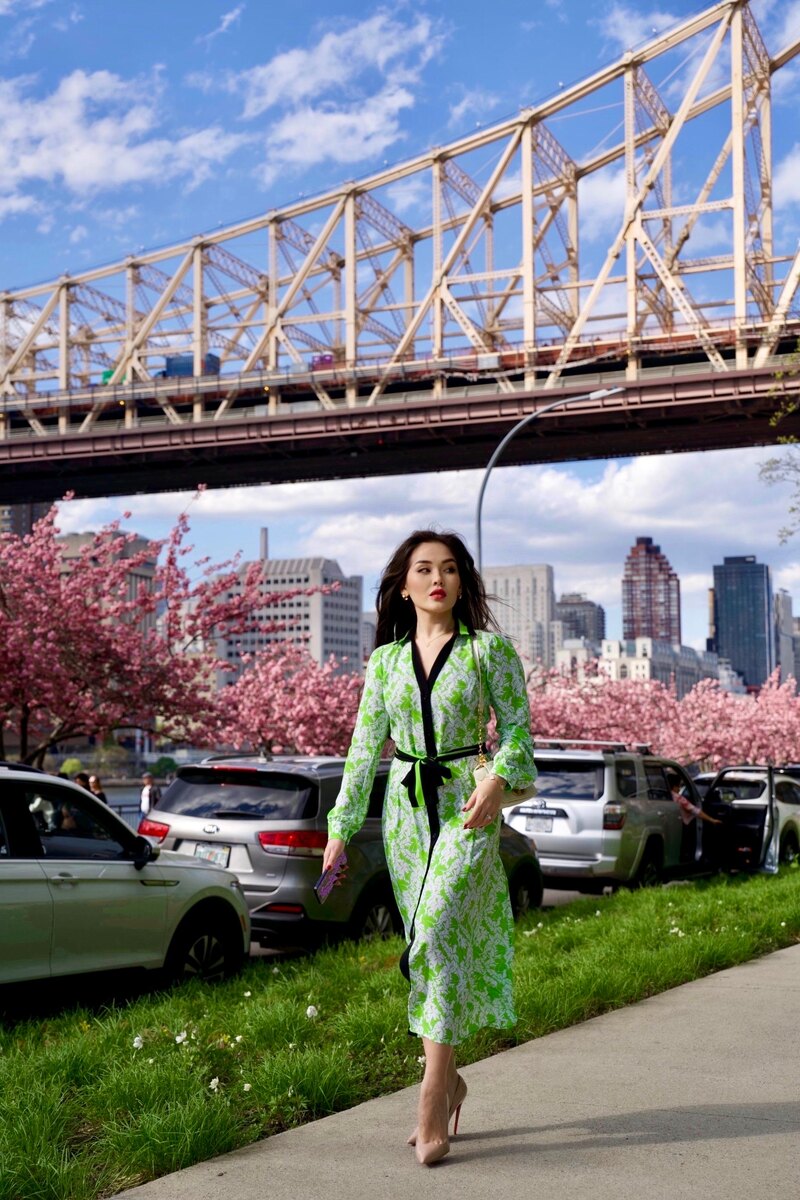 Иммиграционный юрист в США - Айя Балтабек в Нью-Йорке