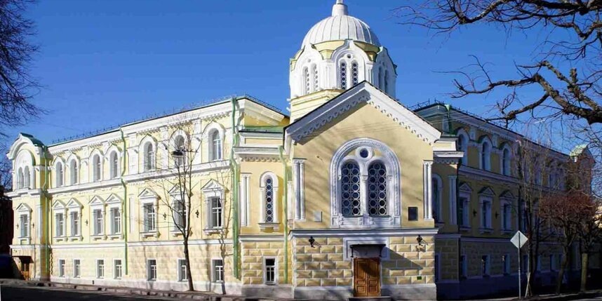    предоставлено организаторами