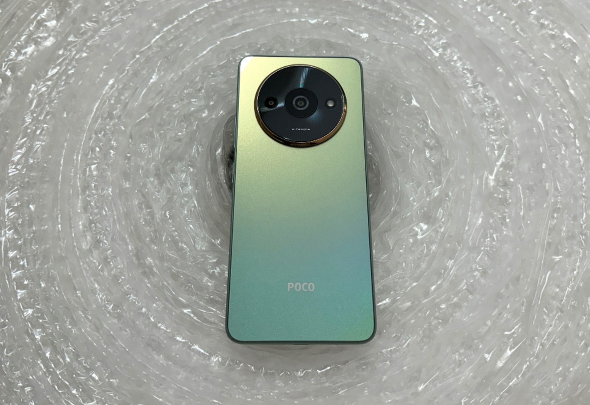    С виду никогда не поймёшь, что это аппарат с такой низкой стоимостью. Дизайн — на уровне. Фото: financialexpress.com