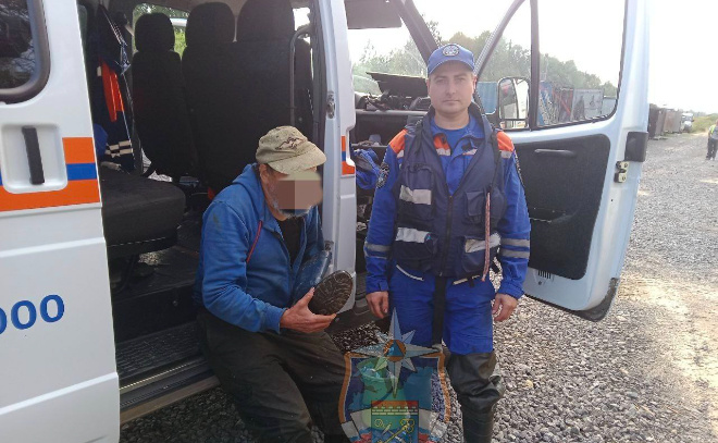    © Аварийно-спасательная служба Ленинградской области