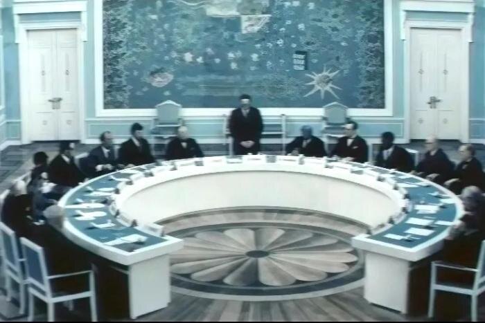 «Комитет 19» — это фильм о политических проблемах, снятый на «Мосфильме». Его герои — сотрудники ООН. Фото © «Комитет 19» (1971), режиссёр Савва Кулиш, сценаристы Сергей Михалков, Александр Шлепянов, Савва Кулиш / Kinopoiskatomic:embed 3
