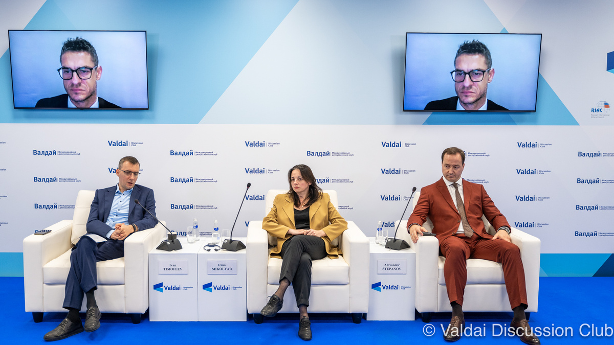 Иван Тимофеев, Ирина Школяр, Александр Степанов, Фабиано Мельничук © Клуб «Валдай»