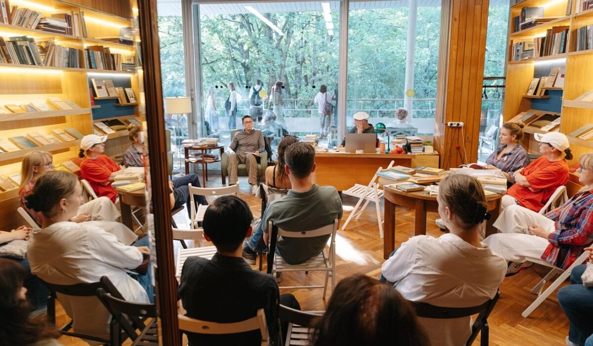     Читать, думать, обсуждать: Moscow Book Week представит более 50 книжных проектов в сентябре