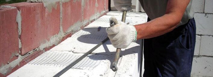 Так делают штробы в газоблоках