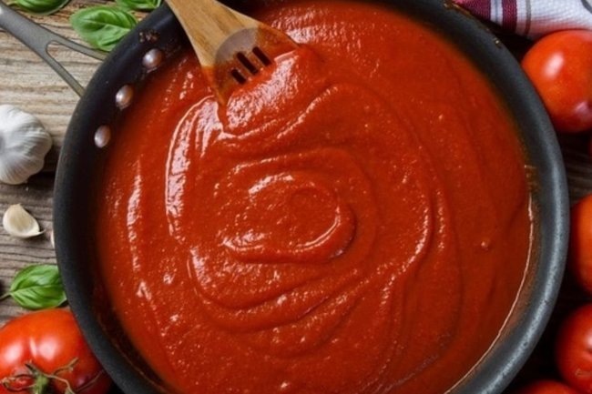 Натуральный домашний кетчуп из томатов: превосходит магазинные аналоги!