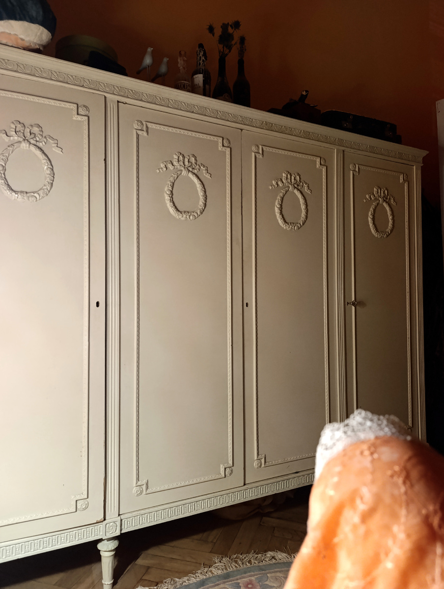 Чего там только нет. 😇😄