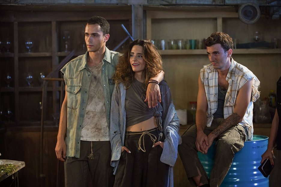 кадр из сериала