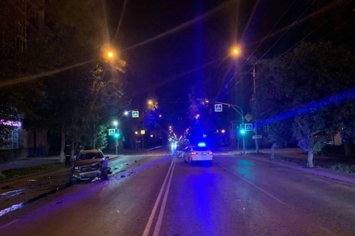    Водитель и пассажирка ВАЗ попали в больницу после ДТП в Томске