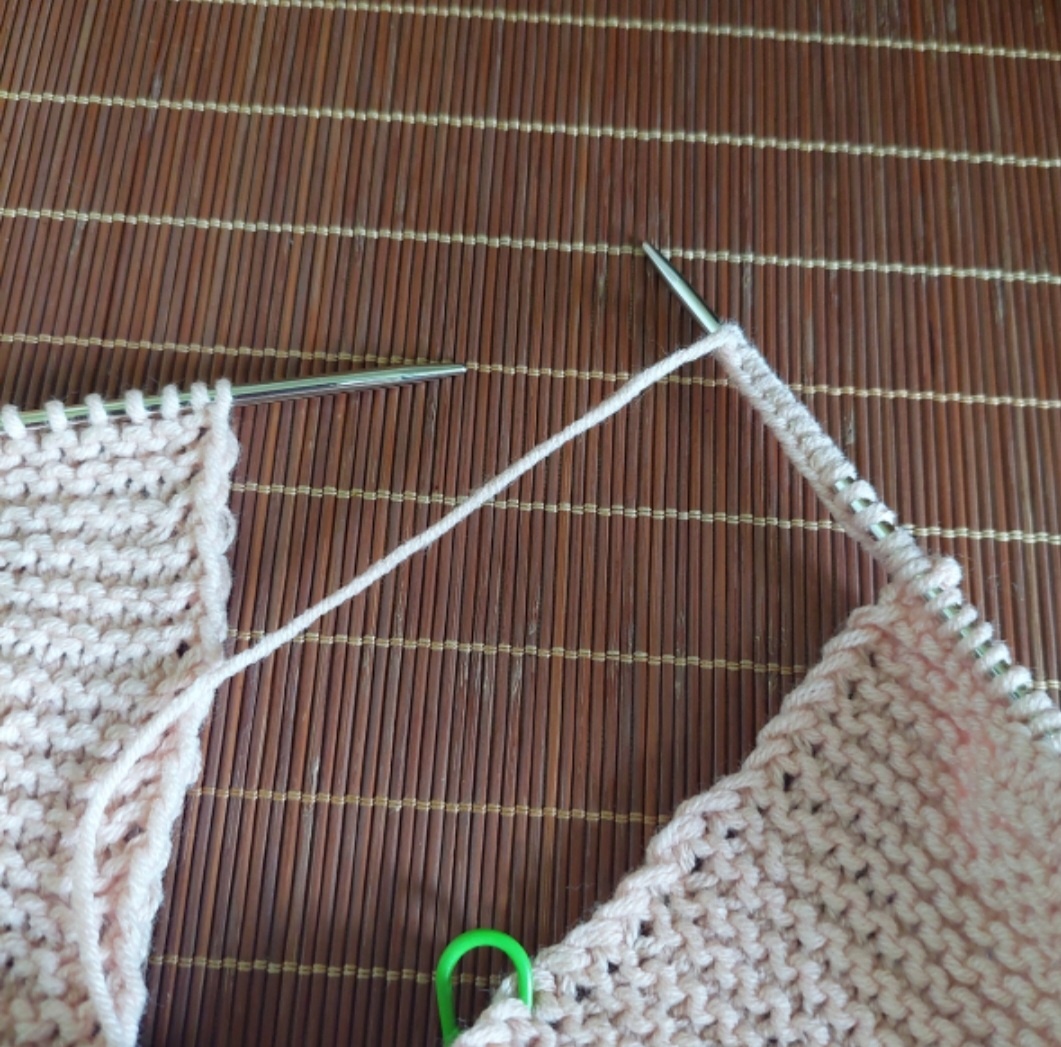 Добираем петли первого подреза.