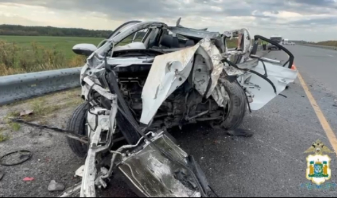    В Сургутском районе погиб водитель иномарки