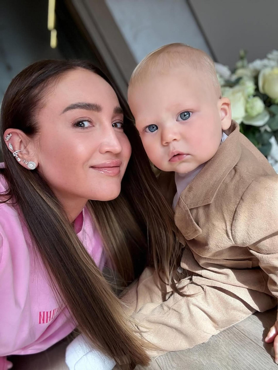    Ольга Бузова. Фото: Instagram (Запрещён в РФ) @buzova86