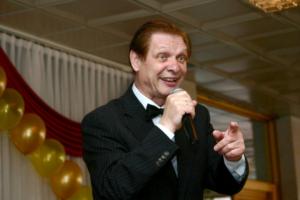 Эдуард Хиль