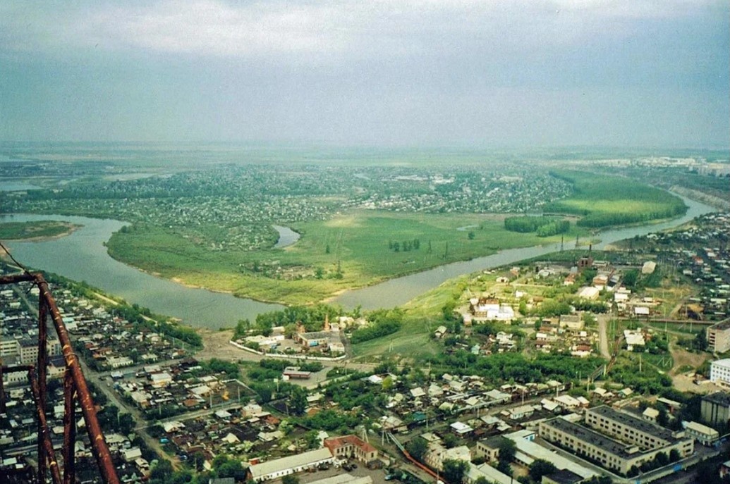 Город Петропавловск и река Ишим, из интернета.