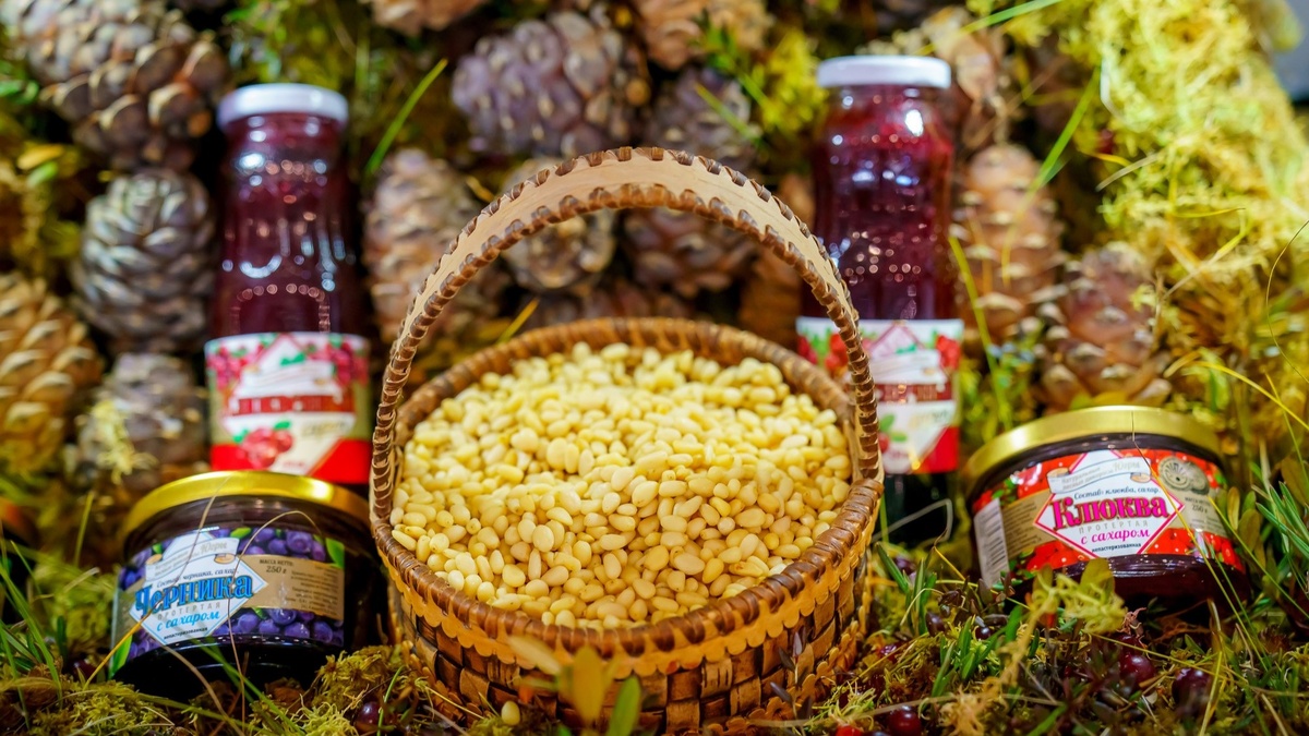    В Сургуте впервые проходит ярмарка «Товары земли Югорской»