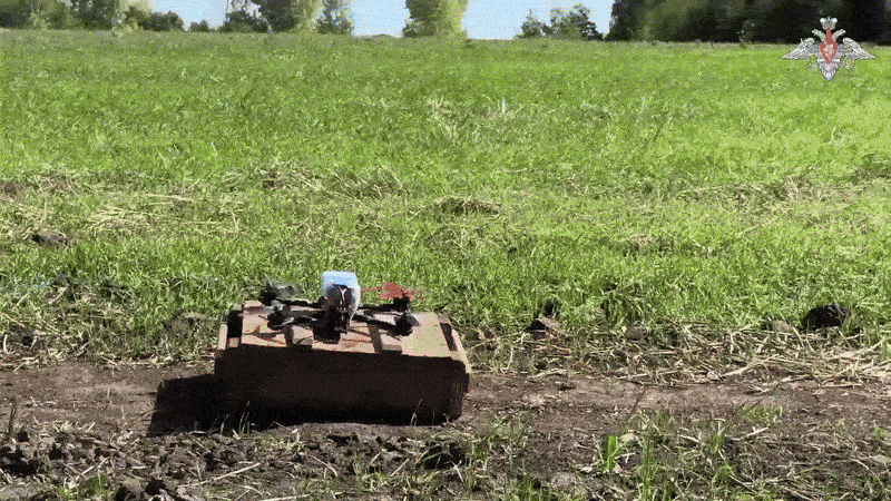 Наши бойцы готовы ко всему//Видео с официального ТГ-канала Минобороны