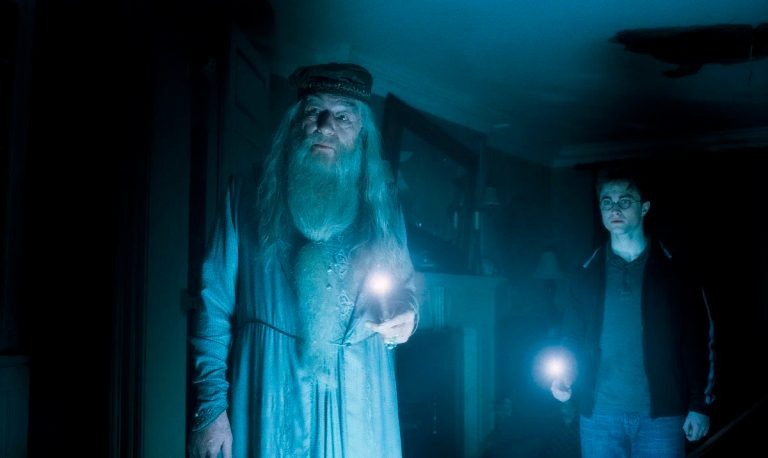   Фото: кадр из фильма "Гарри Поттер и Принц-полукровка" (Warner Bros. Pictures Co., реж.Дэвид Йейтс, 2009г) Виктория Самойленко