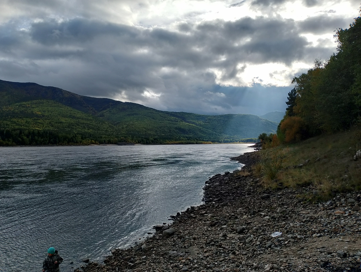 Фото 📷 автора. Мамско - Чуйский район. р. Витим.