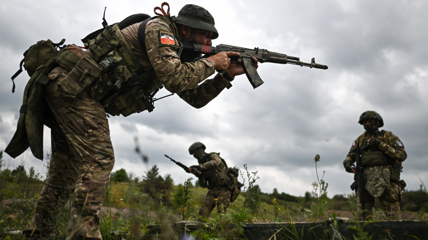    Фото: © РИА Новости/Сергей Бобылев; Минобороны РФ; 5-tv.ru