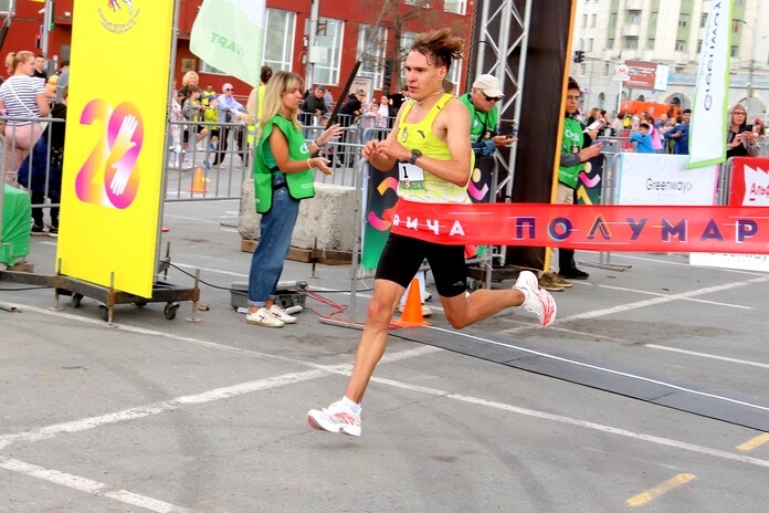    Артем Попов. Фото Михаила Перикова