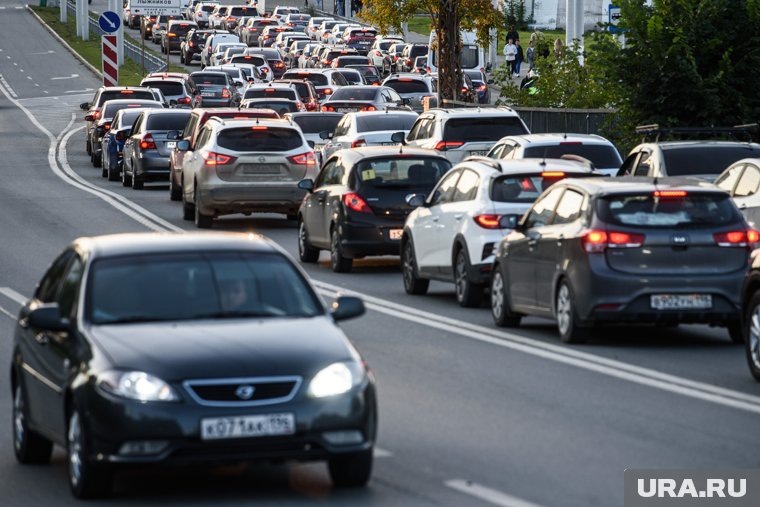    Причиной пробки стала авария с фурой (архивное фото)