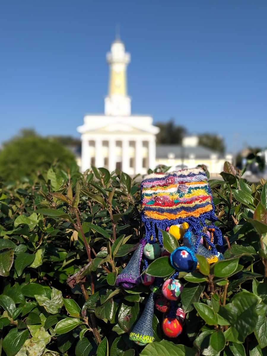 У Пожарной каланчи в центре города