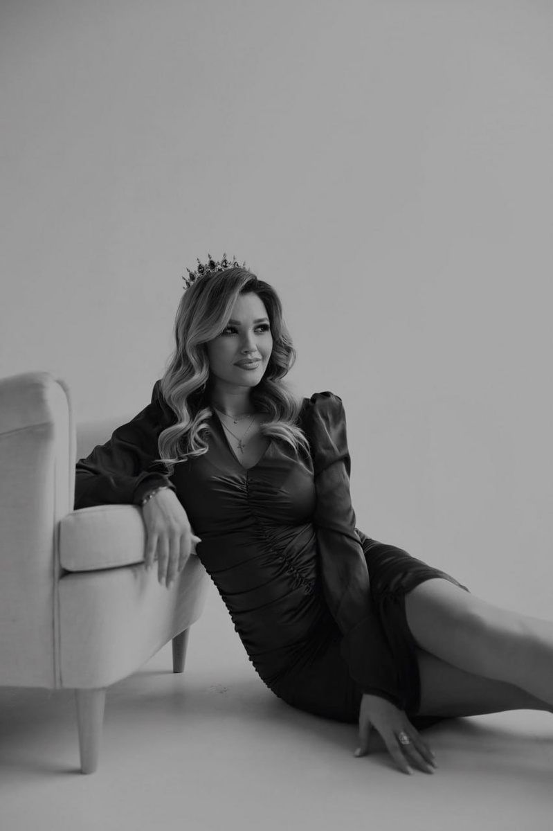 Екатерина 
Косенкова
Мастер по макияжу и прическам,
массажист 
г. Псков
