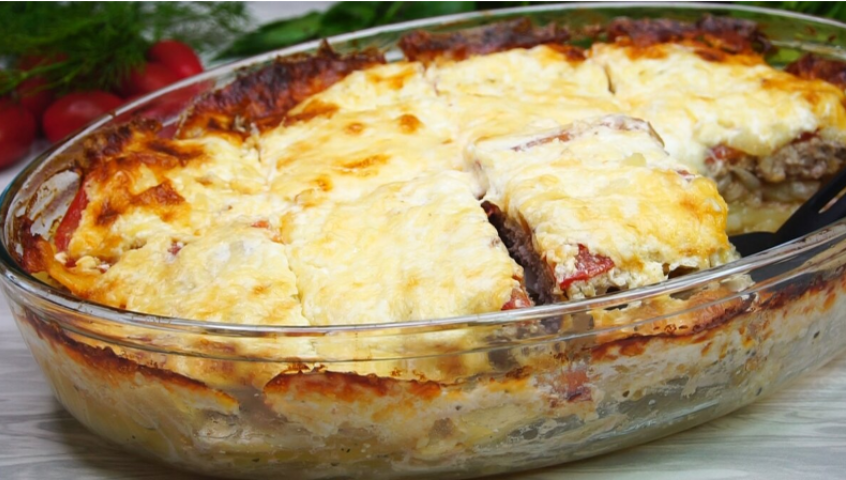 Из фарша и картофеля, предлагаю приготовить мясо по-французски "по-Новому". Готовится не сложно «собрал-убрал-забыл»