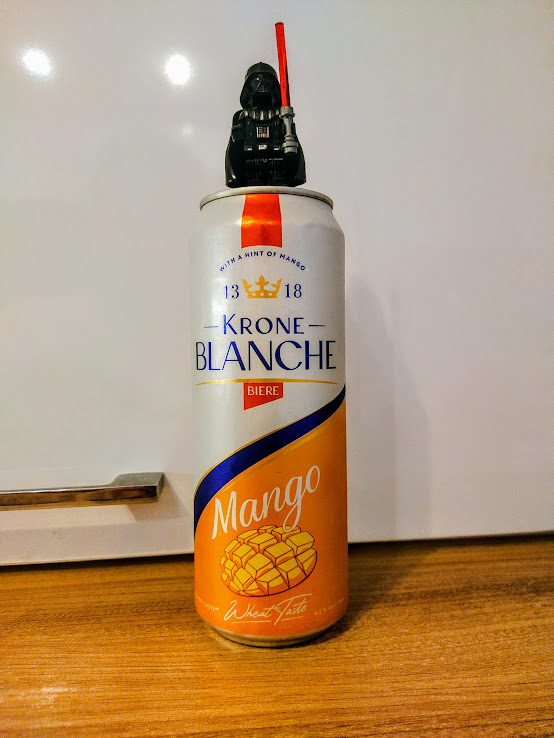 Зачем на чисто российском продукте все эти надписи на английском не понятно. Mozhet tak pivo vigladit kruche?