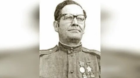 Поэт-фронтовик Леонид Данилович Кривощёков.