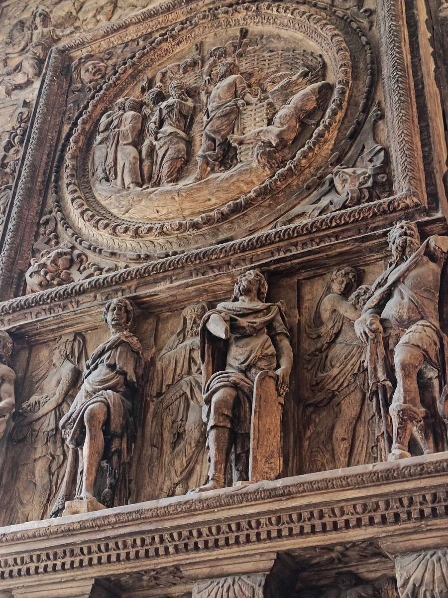 Тонированный гипс. 