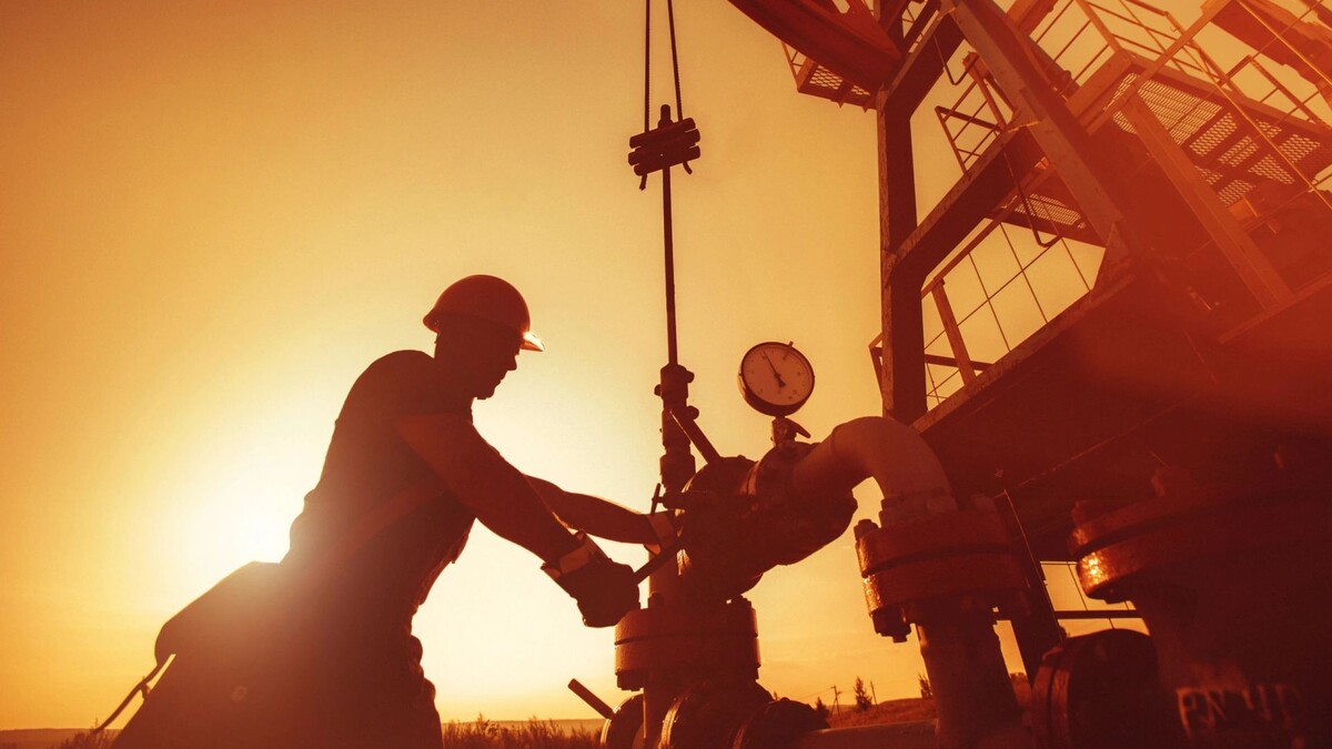    Праздник нефтяников и газовиков в 2025 году отметят 7 сентября. Фото: Tereshchenko Dmitry / Shutterstock / Fotodom