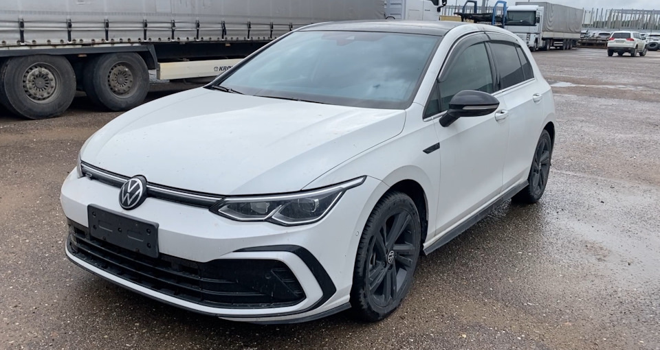 получаю на стоянке автовозов