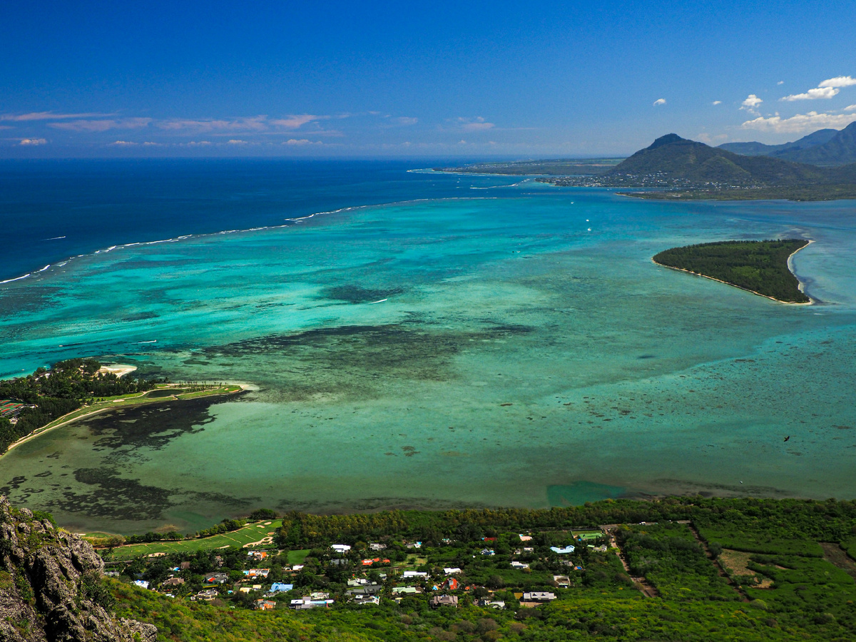 Автор фото Lesly Derksen на Unsplash