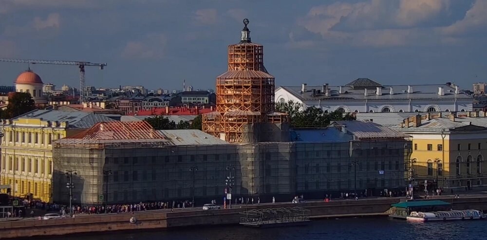    Фото: Скриншот с онлайн веб-камеры Санкт-Петербурга.