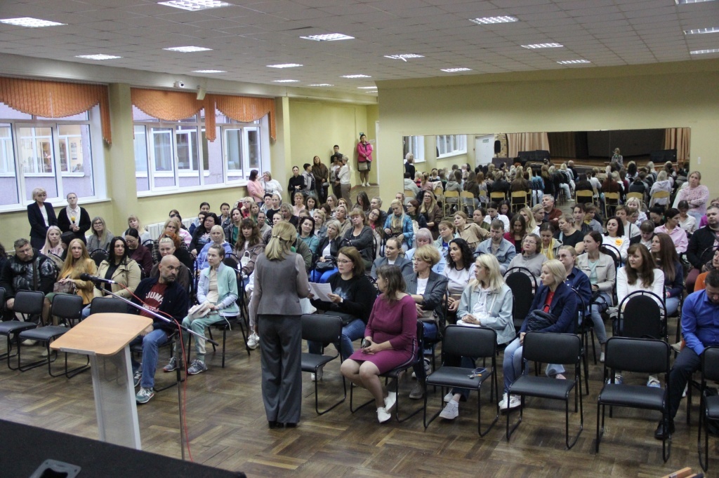 В тверской гимназии проект ППМИ обсудили на родительском собрании