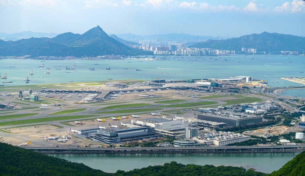 Международный аэропорт Гонконга