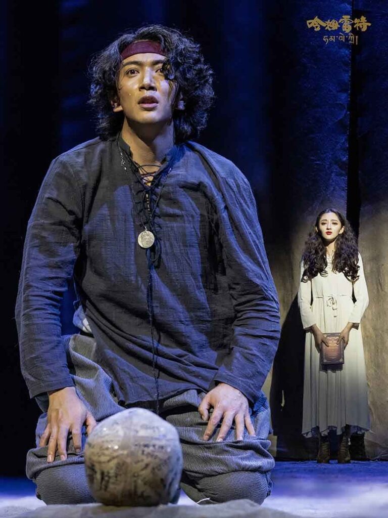 Спектакль «Гамлет» (Тибетский драматический театр) © Пресс-служба театра «Балтийский дом»