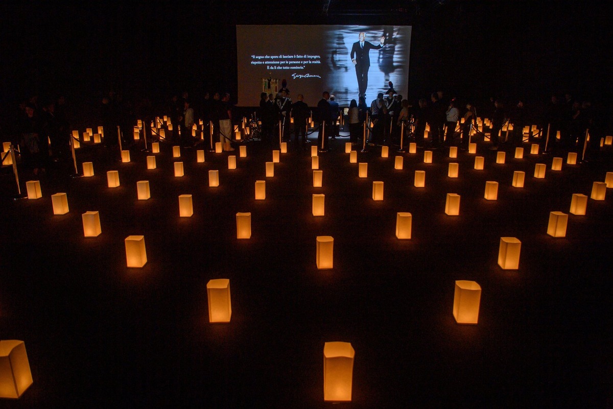    Прощание с Джорджо Армани