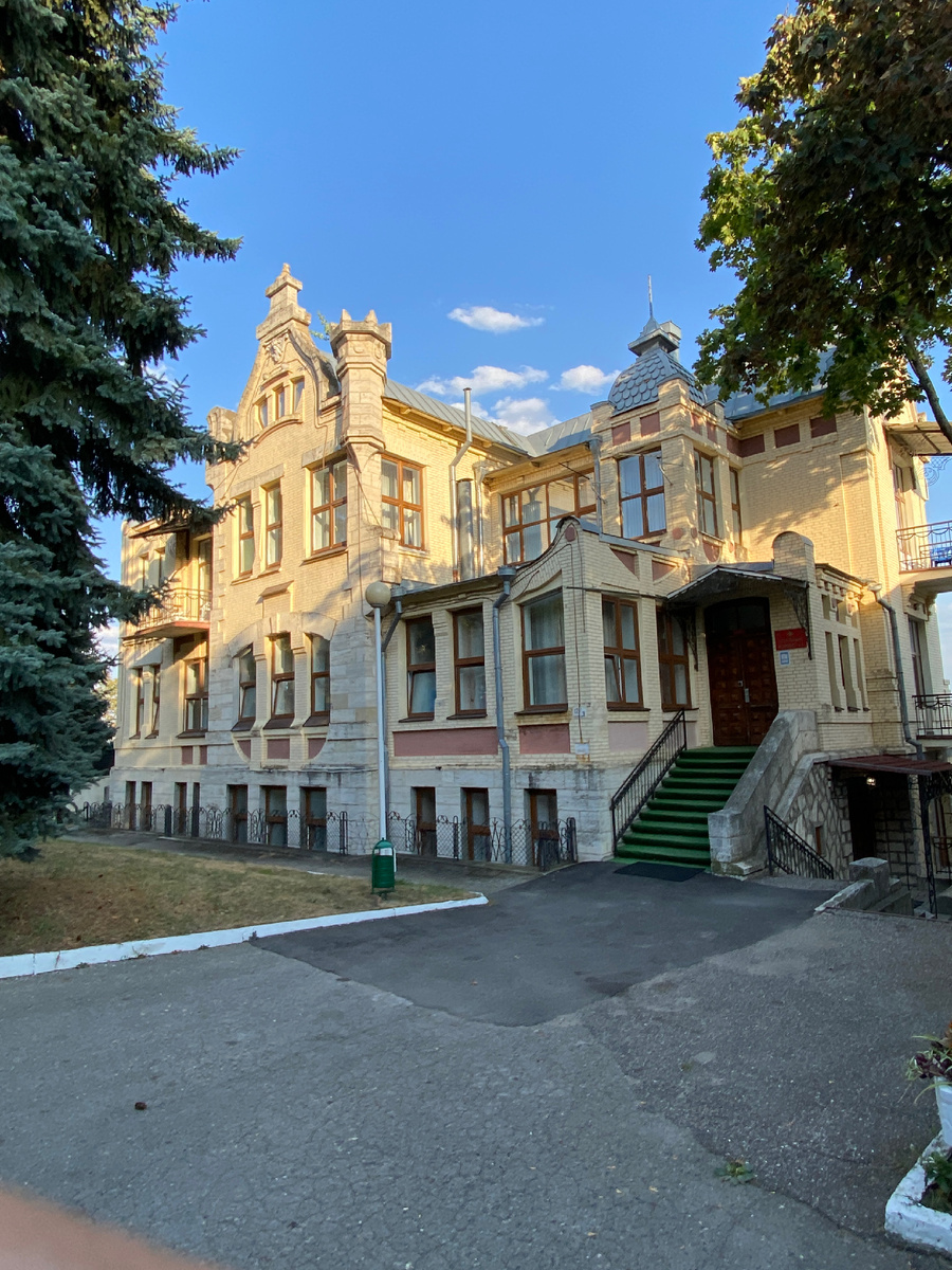 Это наш корпус