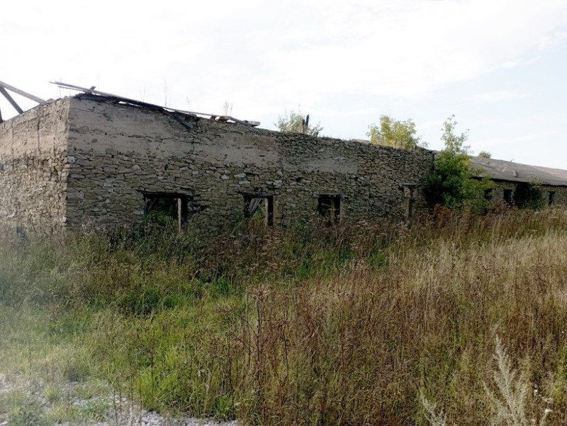 Зданий, сложенных из природного камня в Ачитском районе не так уж много