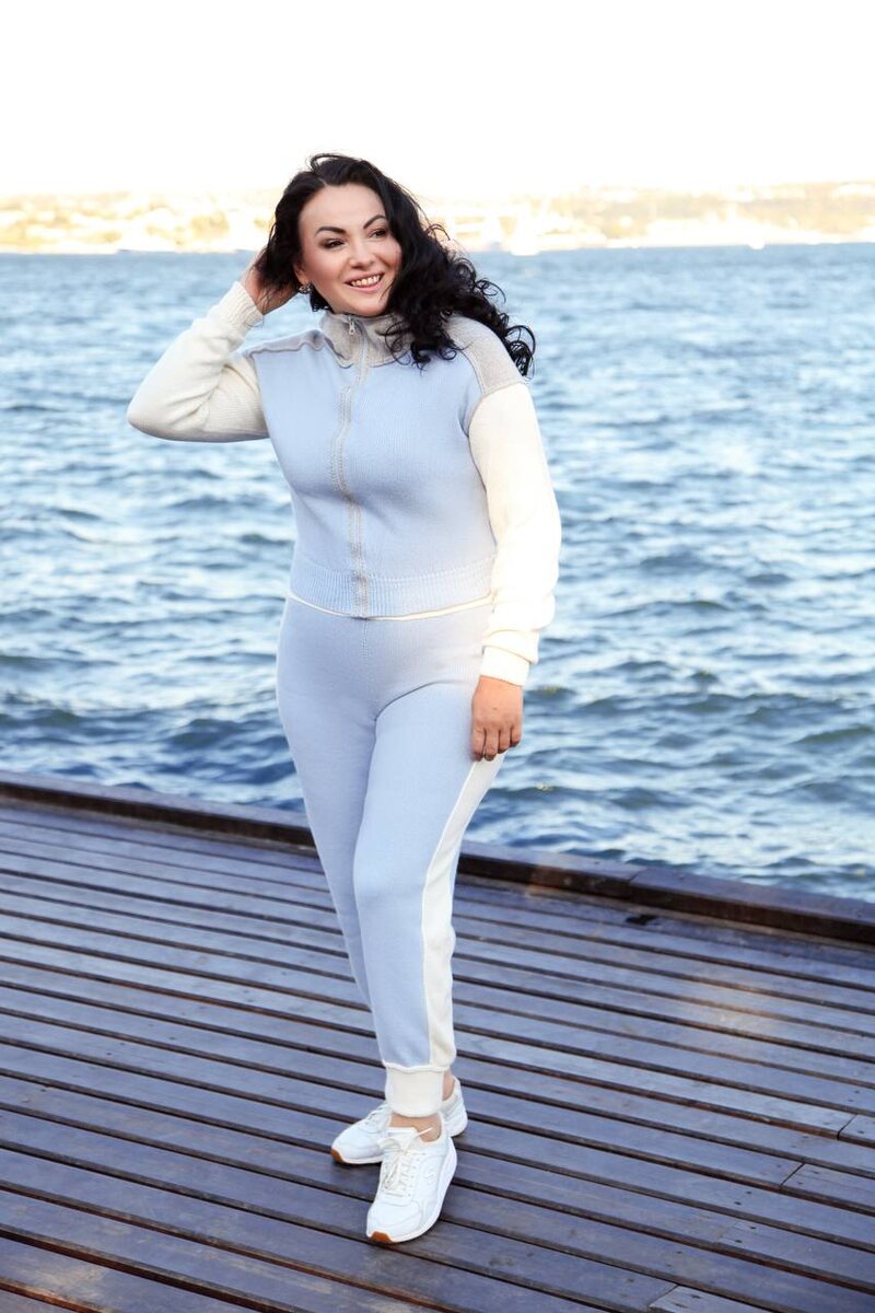 Спортивный костюм на вязальной машине (школа вязания и шитья Lorraine Woolheart ®2014) (ИП Берлизова Лариса.А.)