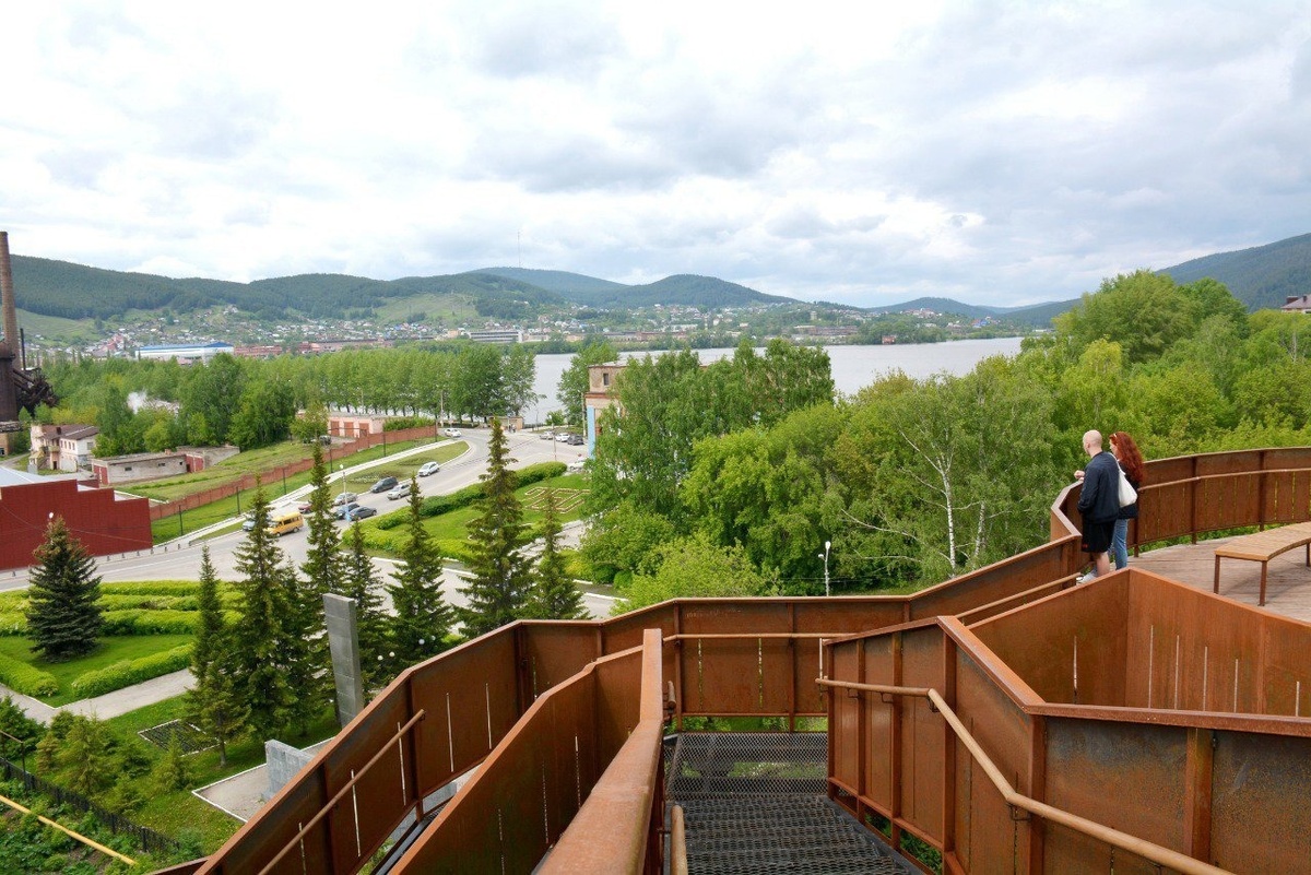 Ссылка на источник, откуда взято изображение: https://api.bashinform.ru/attachments/d0628ab8d895a24a90718feb0f25493c5f89b96b/store/crop/0/0/1280/854/1280/854/0/720f63677d10d4e7fa6642b0fc3a91916d9c5f0e977a4525a6bd8873b6ca/%D0%BF%D0%B0%D1%80%D0%BA+%D0%B1%D0%B5%D0%BB%D0%BE%D1%80%D0%B5%D1%86%D0%BA.jpg