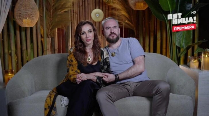    Парочка так и не смогла ни с кем объединиться