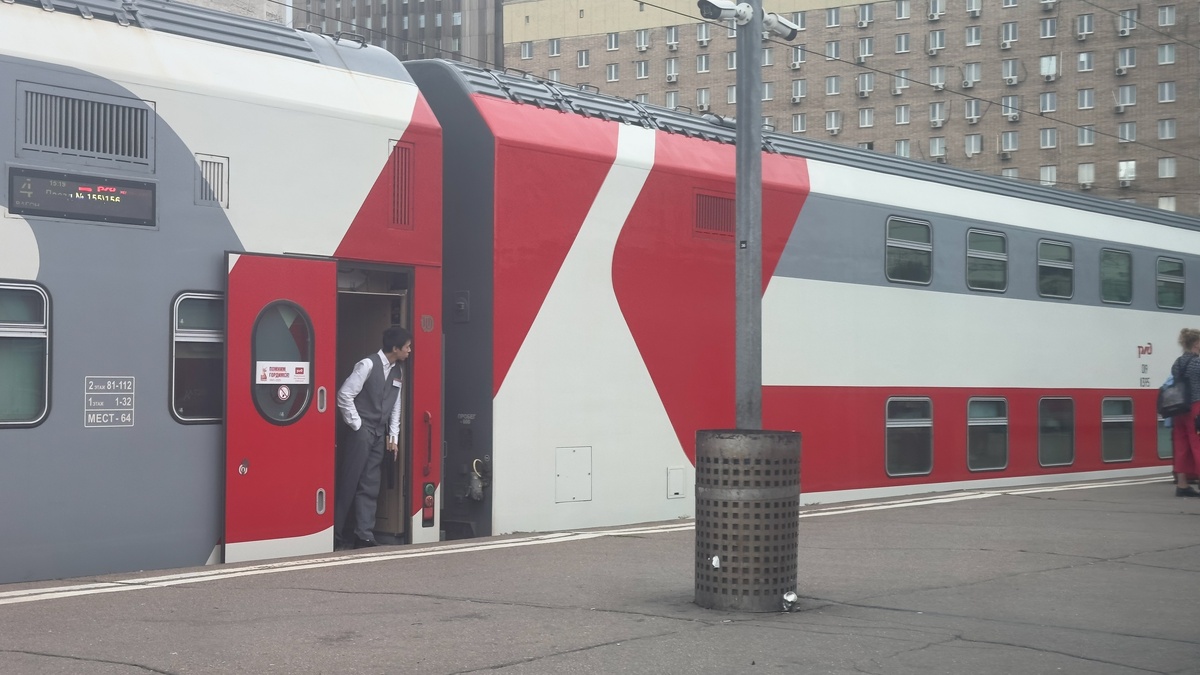    Двухэтажный поезд - разочарование: нашли только 1 плюс такого путешествия