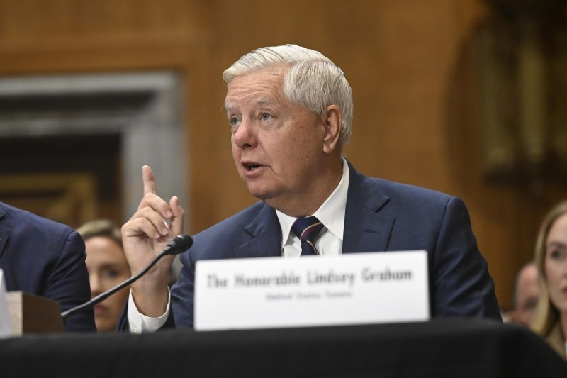    Линдси Грэм*. Фото: Mattie Neretin - CNP/Globallookpress