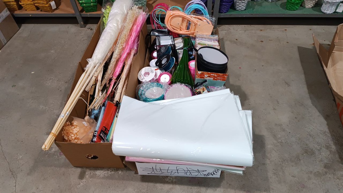 Две коробочки набрала, замена шоппингу