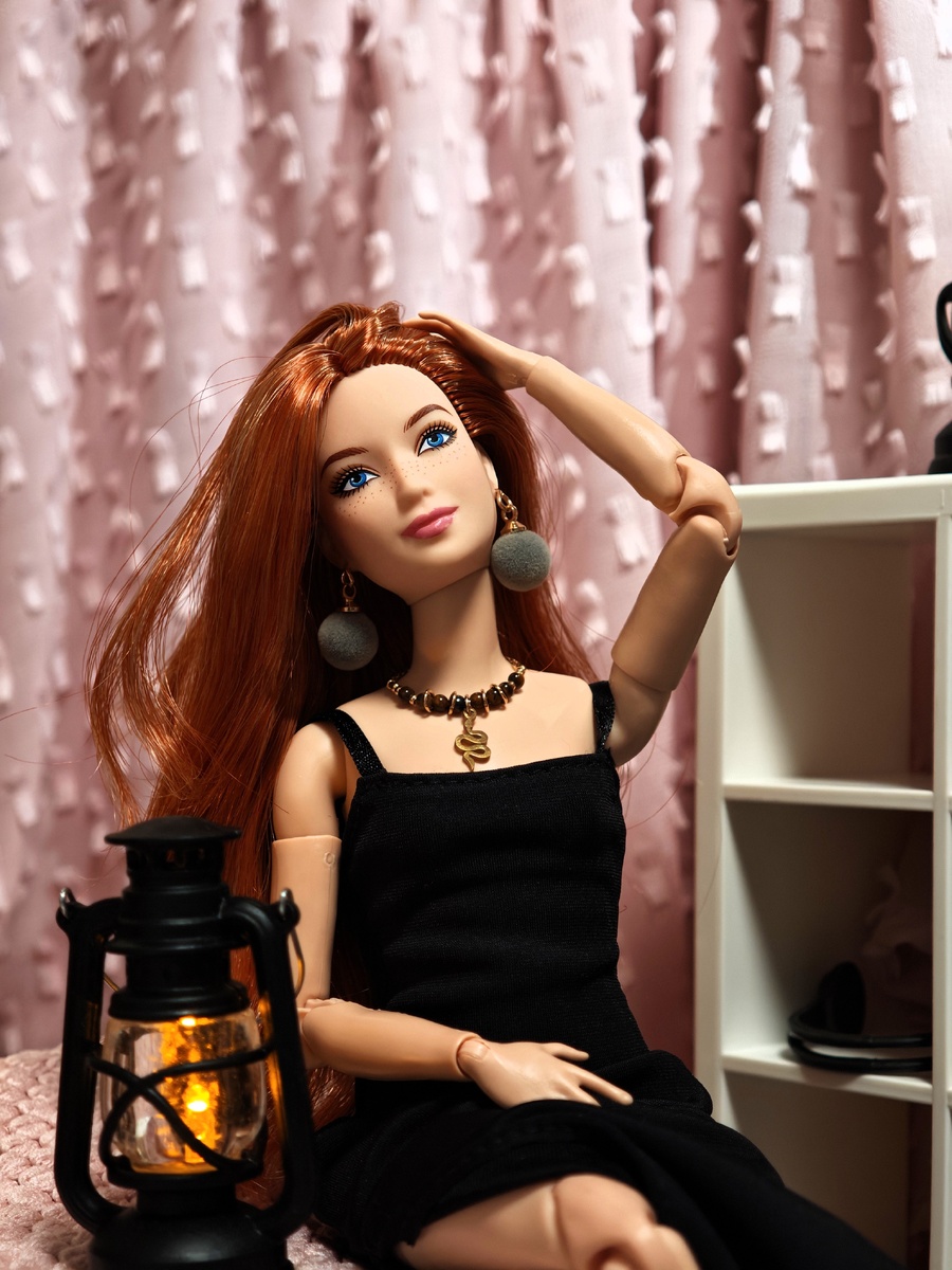 Barbie Basics Model 04