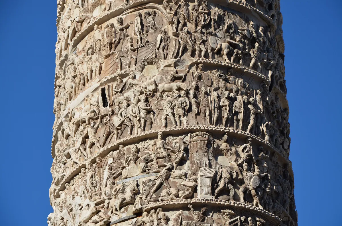 Колонна Марка Аврелия в Риме