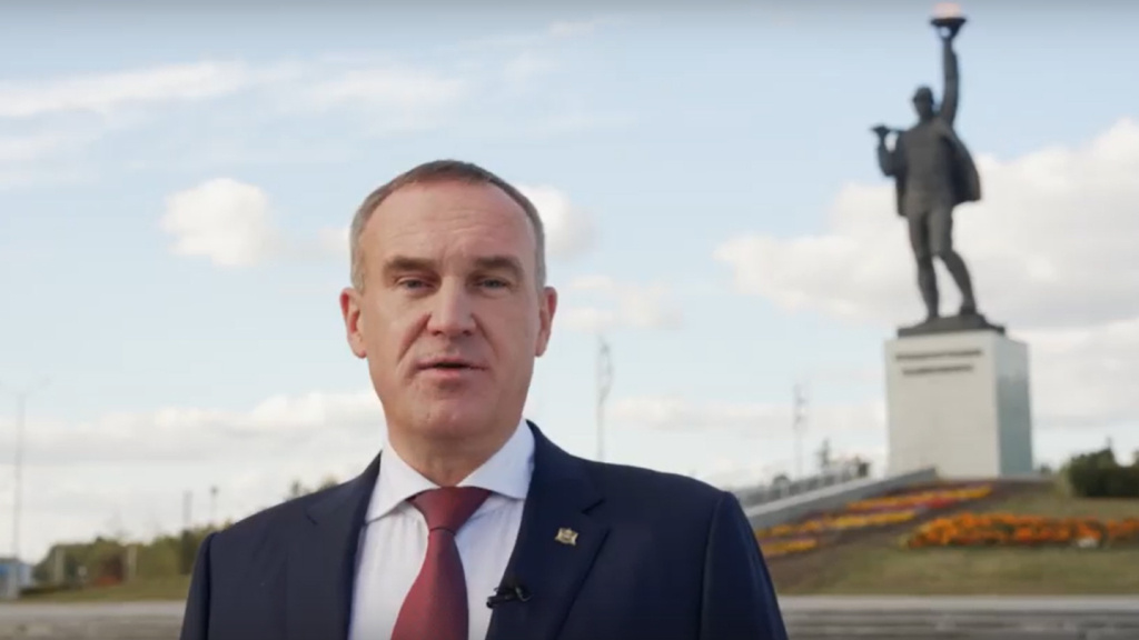    Губернатор Югры поздравил работников нефтегазовой отрасли, отметив их колоссальный вклад